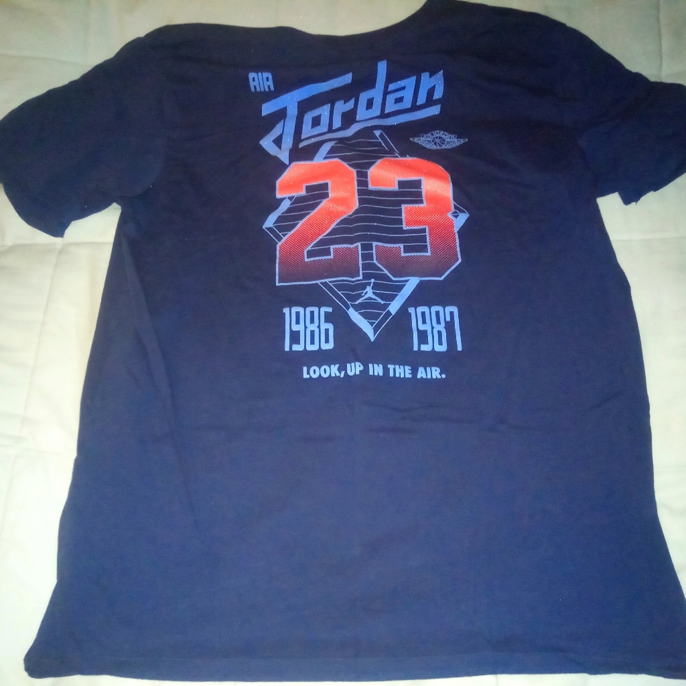 Mens Jordan t-shirt